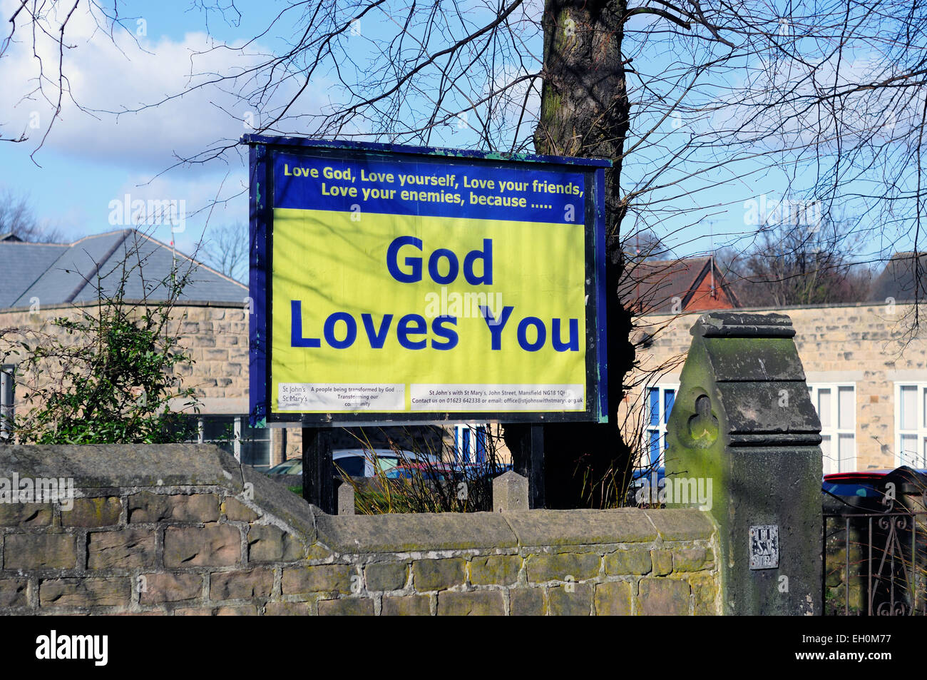 Chiesa Mansfield "Dio vi ama' Messaggio . Foto Stock