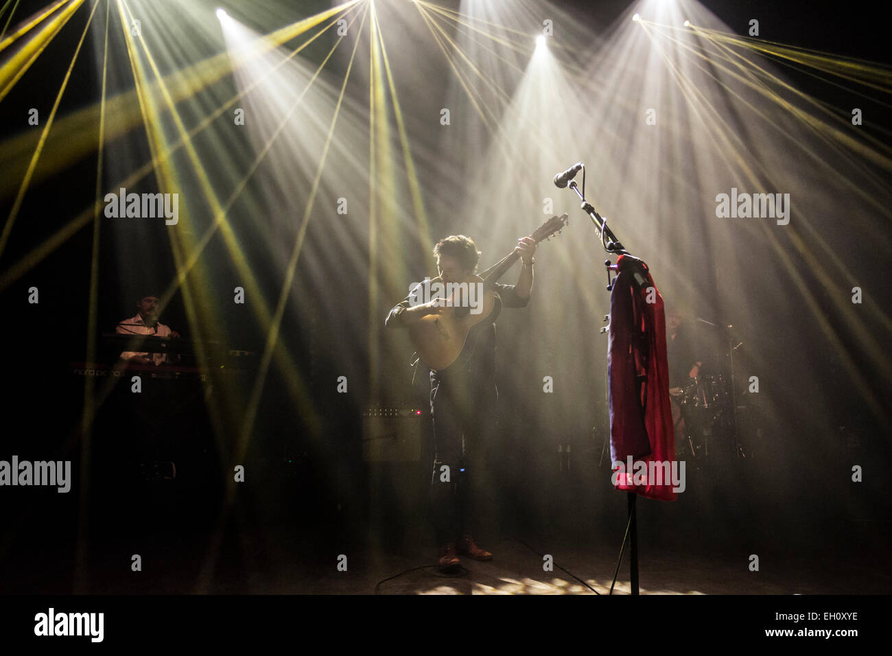 Londra, UK, 4 marzo 2015. Jack Savoretti, performance live di O2 di Shepherd's Bush Empire. Credito: Robert Stainforth/Alamy Live News Foto Stock