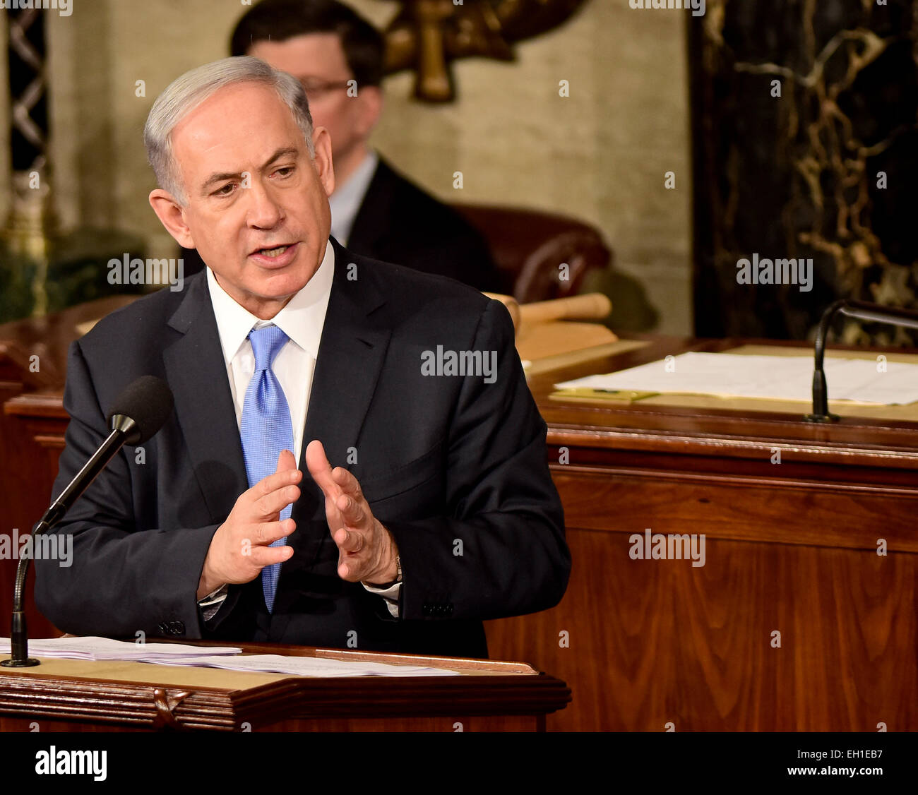 Il primo ministro Benjamin Netanyahu di Israele offre un indirizzo per una sessione congiunta del Congresso degli Stati Uniti negli Stati Uniti Campidoglio in Washington, DC Martedì, 3 marzo 2015. Credito: Ron Sachs/CNP (restrizione: NO New York o New Jersey o giornali quotidiani nel raggio di 75 miglia da New York City) - nessun filo SERVICE - Foto Stock