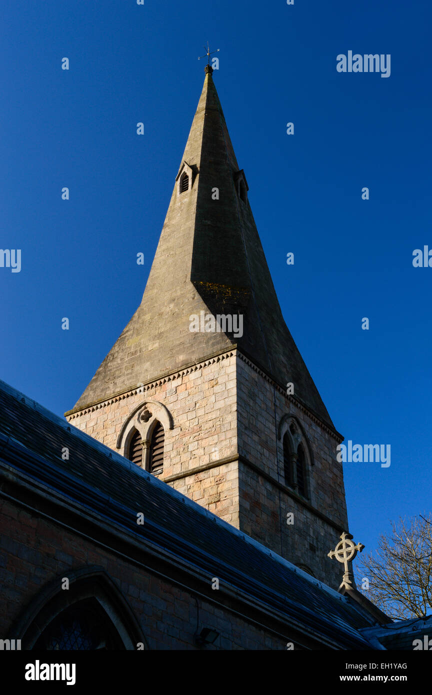 La guglia di san Wilfrid della Chiesa Kirkby in Ashfield, Nottinghamshire, in Inghilterra il 2 marzo 2015 Foto Stock