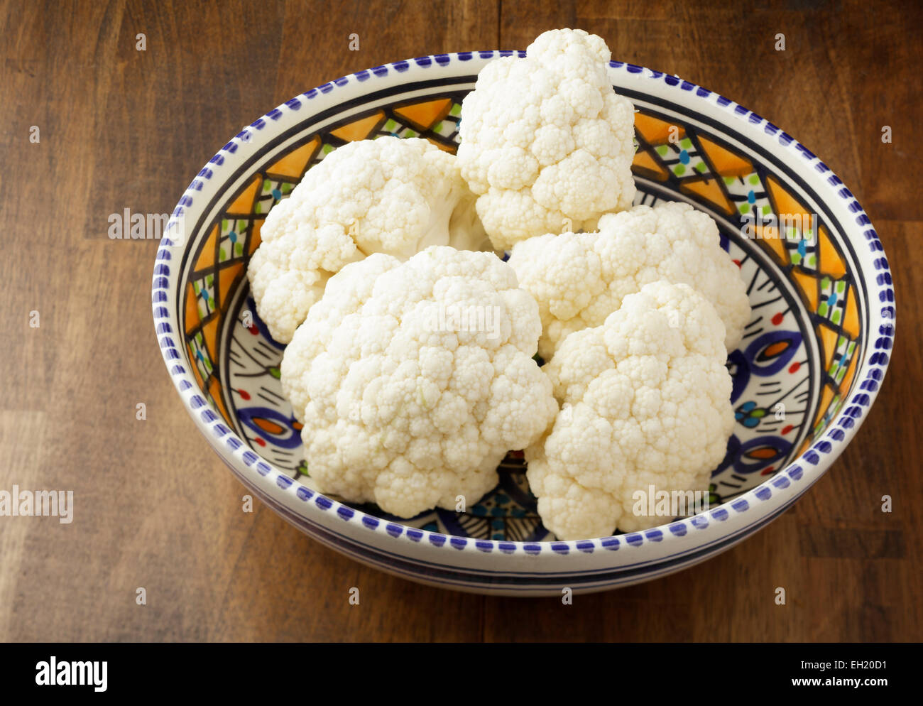 Cavolfiore in vaso colorato Foto Stock