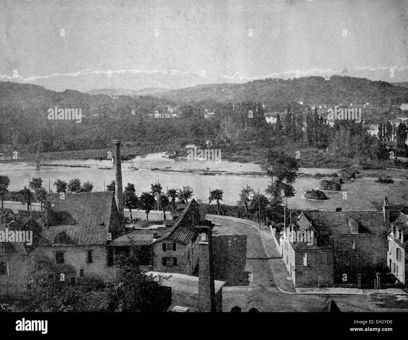 Uno dei primi autotype fotografie dei Pirenei vicino a Pau, Francia, circa 1880 Foto Stock