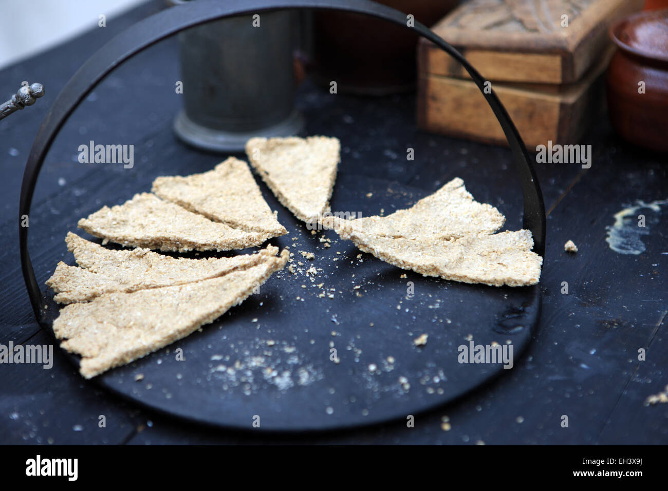 Oatcakes tradizionale a Scottish rievocazione medievale evento Foto Stock