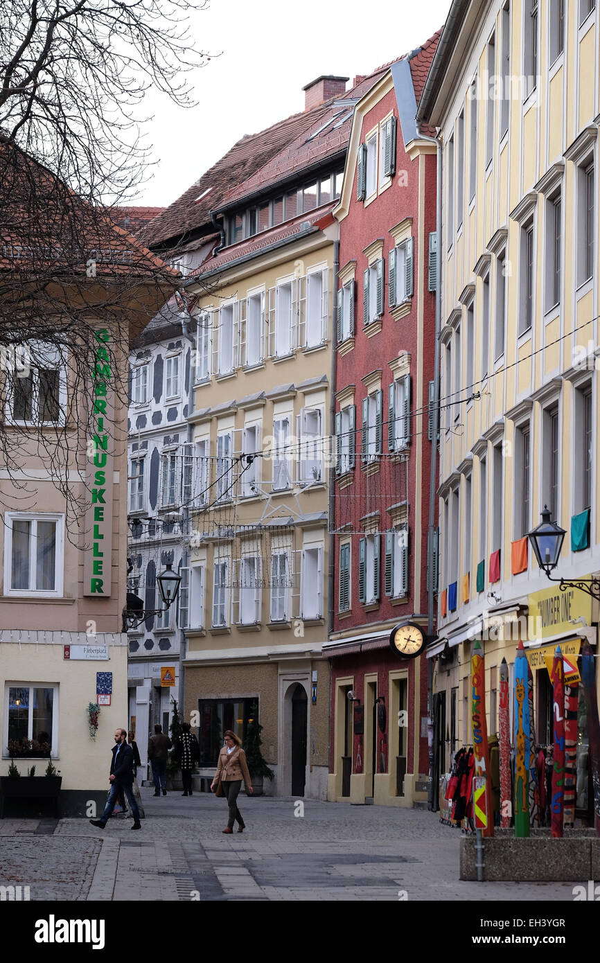 Architettura della zona denominata Triangolo delle Bermuda in Graz, Austria Foto Stock