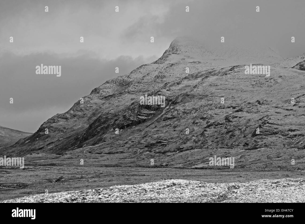 Cul Beag durante una tempesta di neve Foto Stock