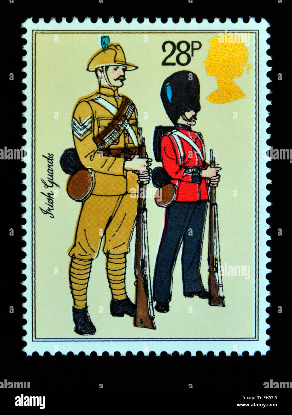 Francobollo. La Gran Bretagna. La regina Elisabetta II. 1983. Esercito britannico uniformi. Irlandese guardie. 28p. Foto Stock