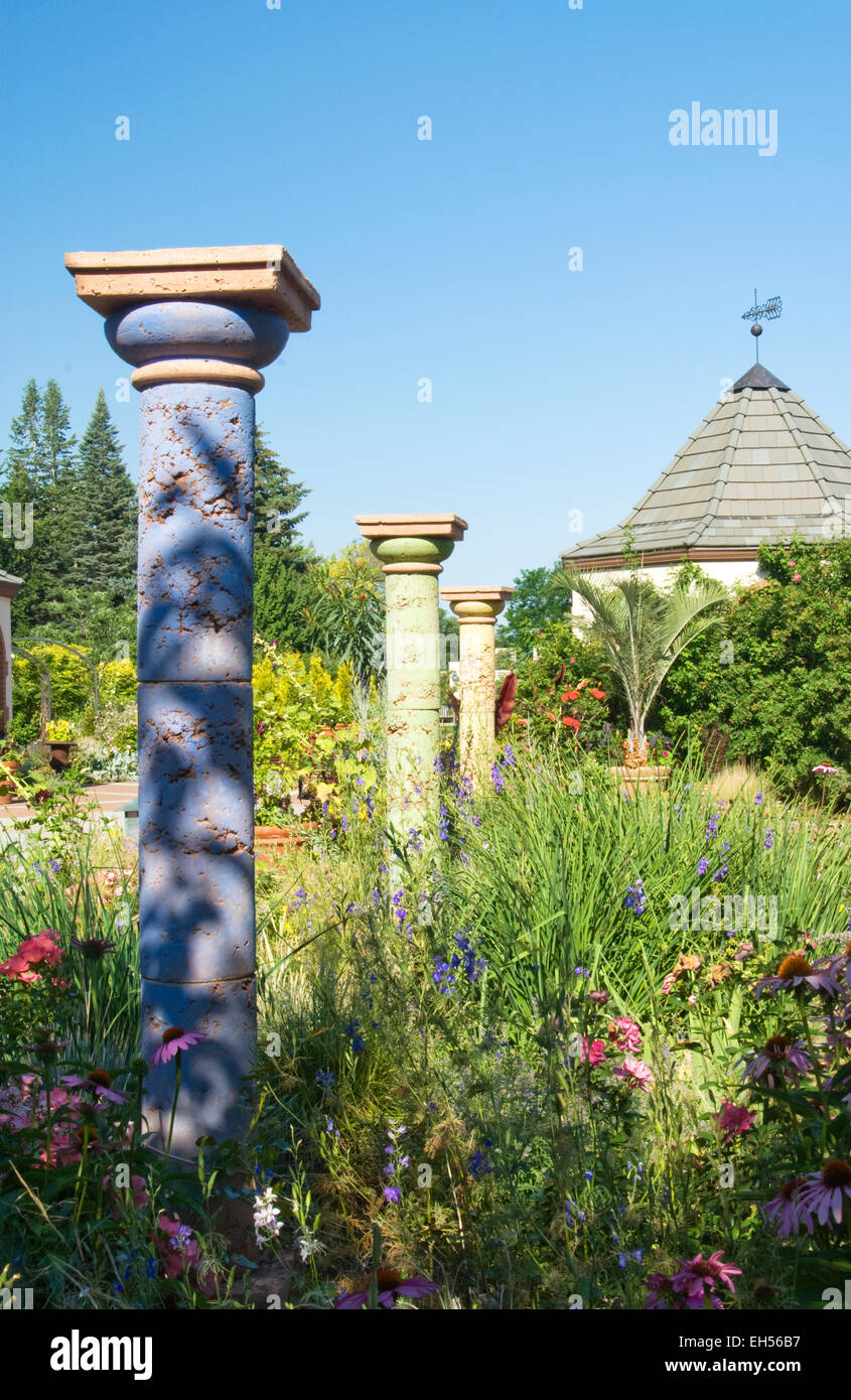 Getto di calcestruzzo Pilastri , Denver Botanic Garden Foto Stock