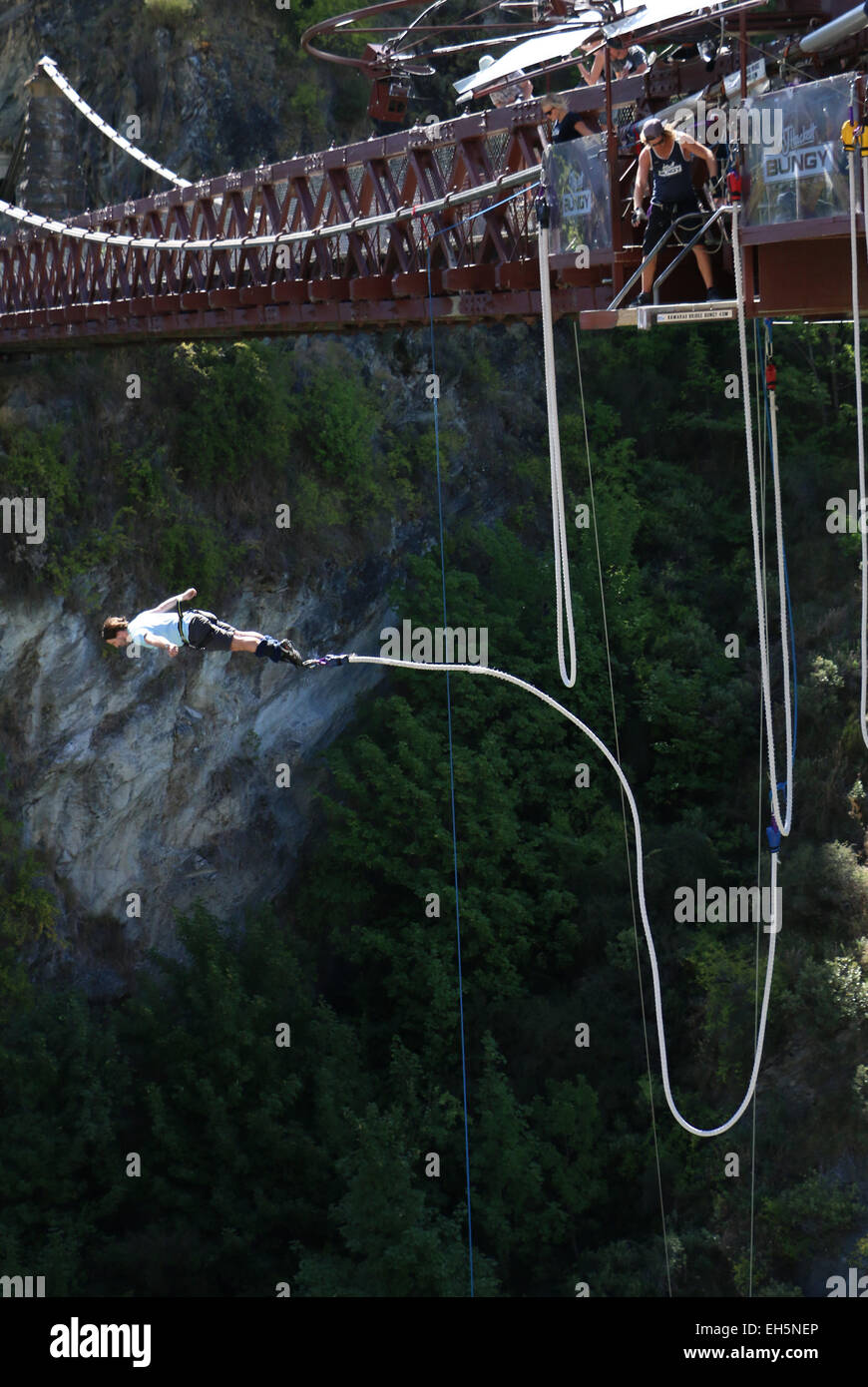 Il Ponte di Kawarau bungy jump Queenstown Nuova Zelanda Foto Stock
