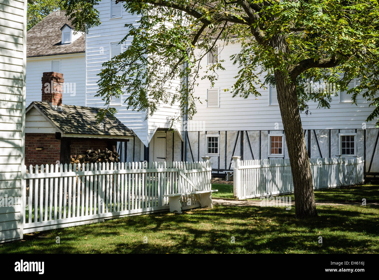 Granaio e cuocere il forno, Old Economy Village, Ambridge, Pennsylvania Foto Stock