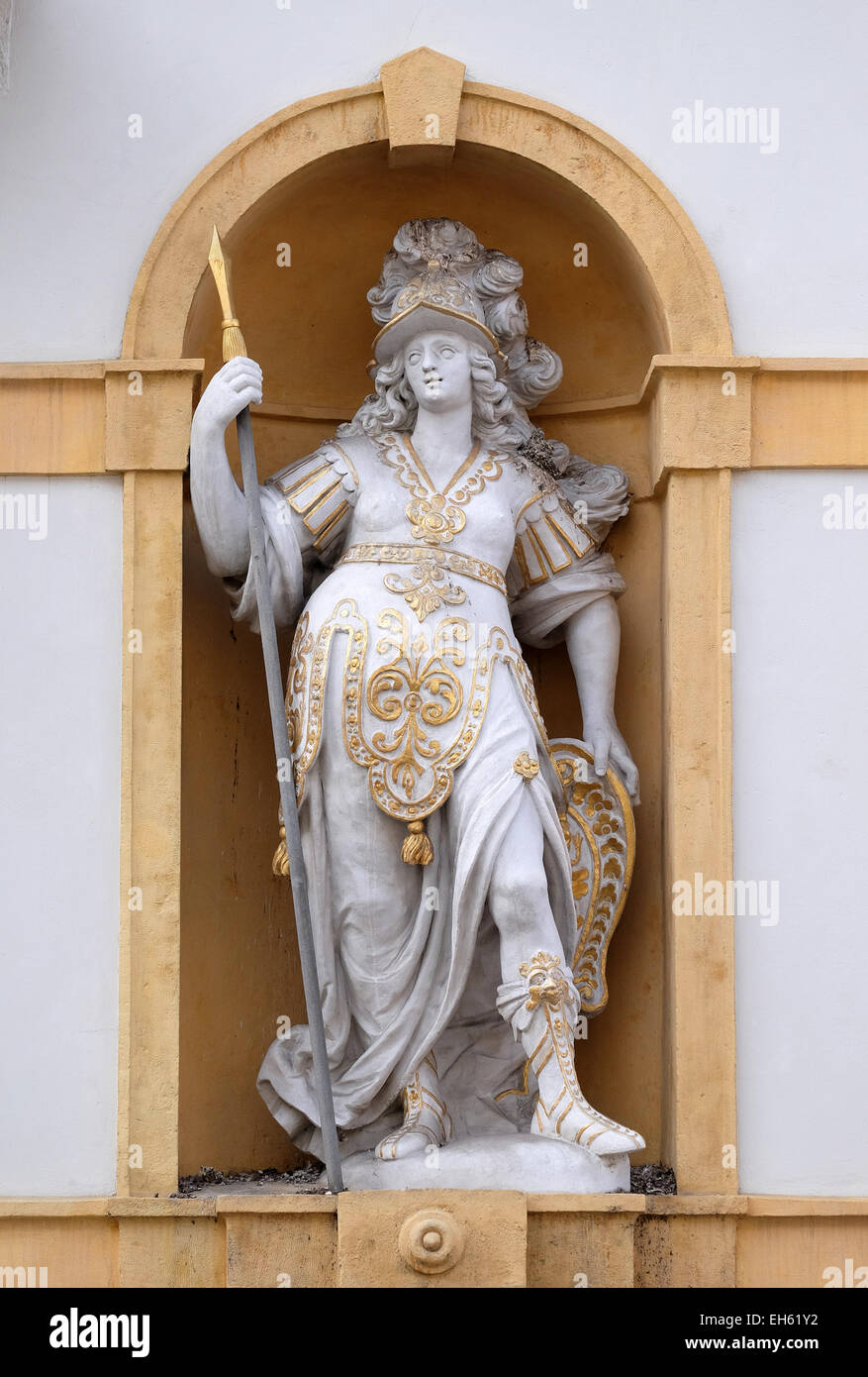 Minerva, Romana dea della saggezza e sponsor delle arti, commercio e strategia, Arsenal (Zeughaus) centro storico di Graz Foto Stock