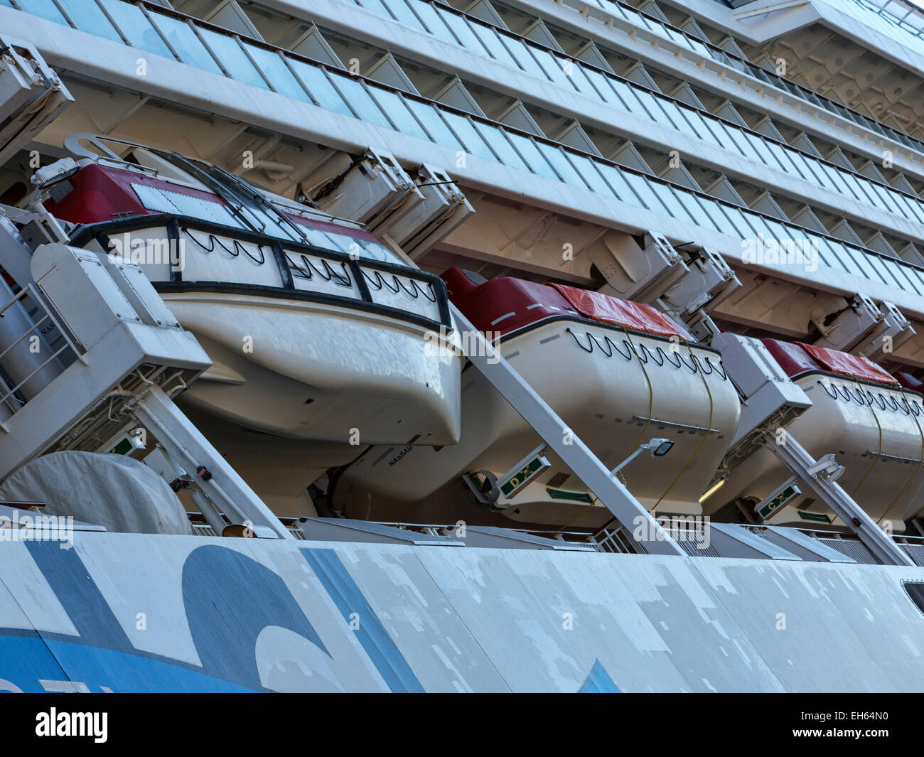 Livorno Italia barche vita su una nave da crociera Foto Stock