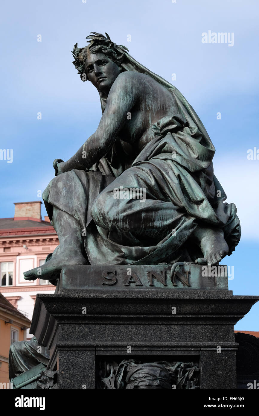 Arciduca Giovanni Fontana, rappresentazione allegorica del fiume Sann, Hauptplatz square, Graz, Stiria, Austria Foto Stock