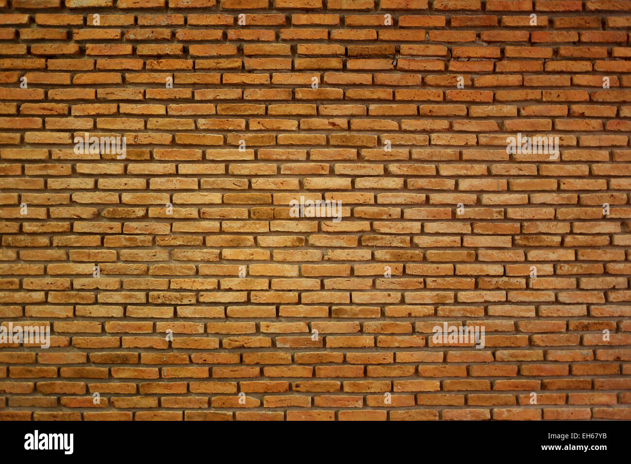 Marrone vecchio muro di mattoni per la texture dello sfondo. Foto Stock Marrone vecchio muro di mattoni per la texture dello sfondo. Foto Stock