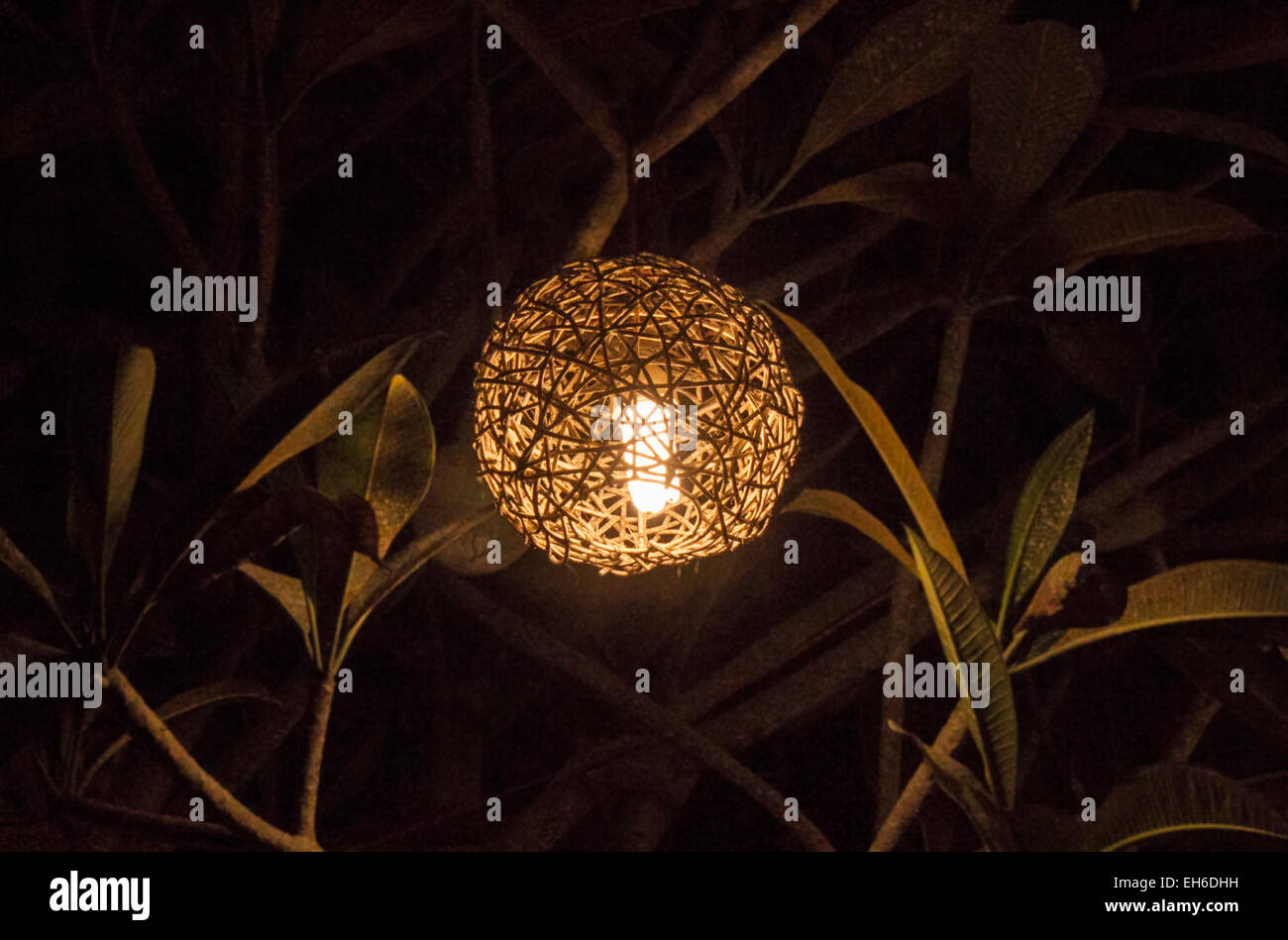 Una lanterna, nella notte di Phu Quoc, Vietnam Foto Stock