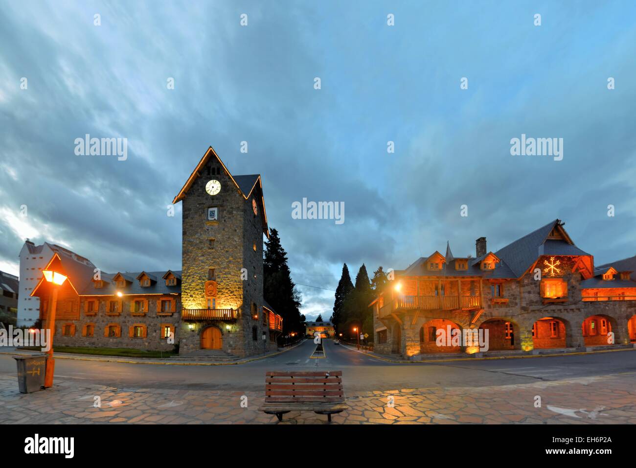 Lo stile svizzero piazza principale di Bariloche, Patagonia, Argentina Foto Stock