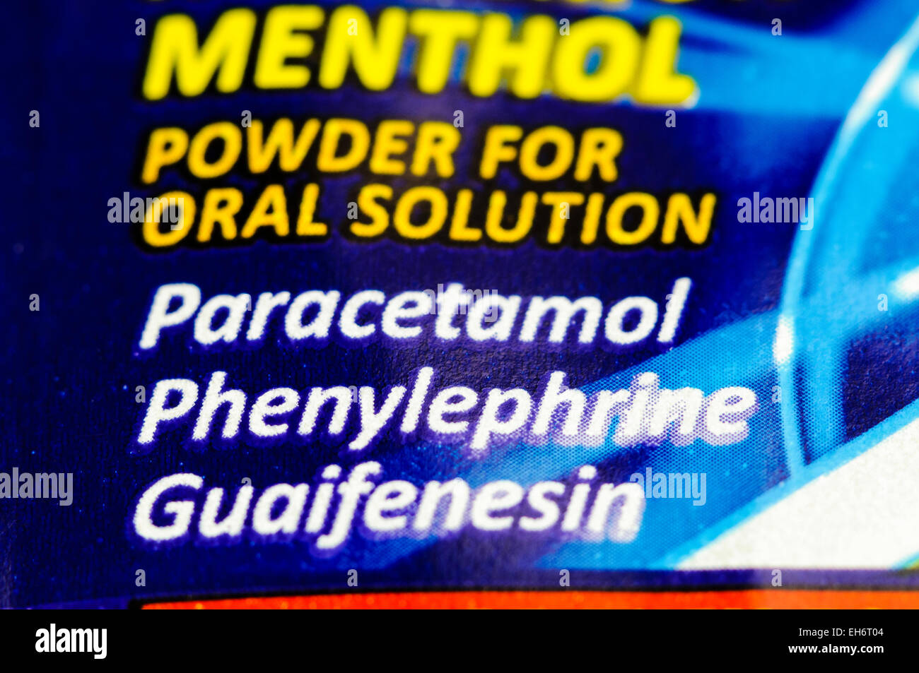 Beechams 'ultra' polveri per raffreddore e influenza rilievo, contenente paracetamolo, fenilefrina e la guaifenesina Foto Stock