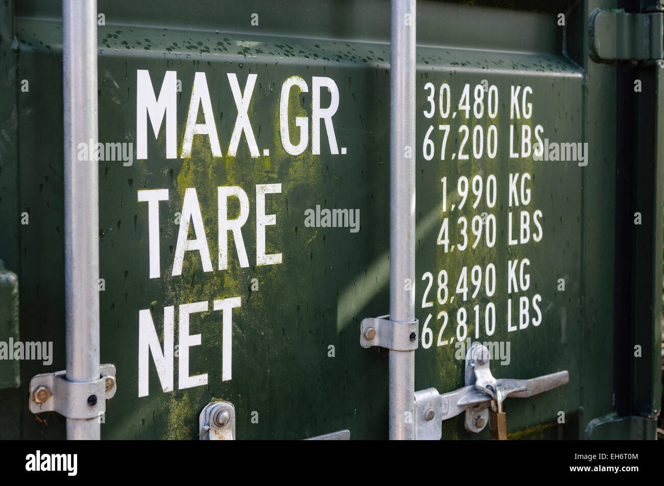 Peso massimo dei limiti sulla porta di un container ISO. Foto Stock