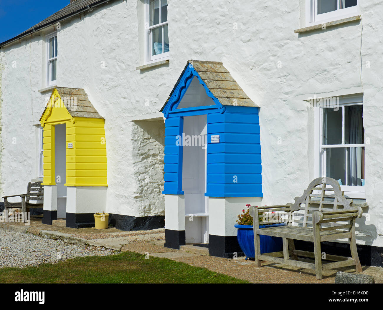 Cottage colorati in Charlestown, Cornwall, England Regno Unito Foto Stock