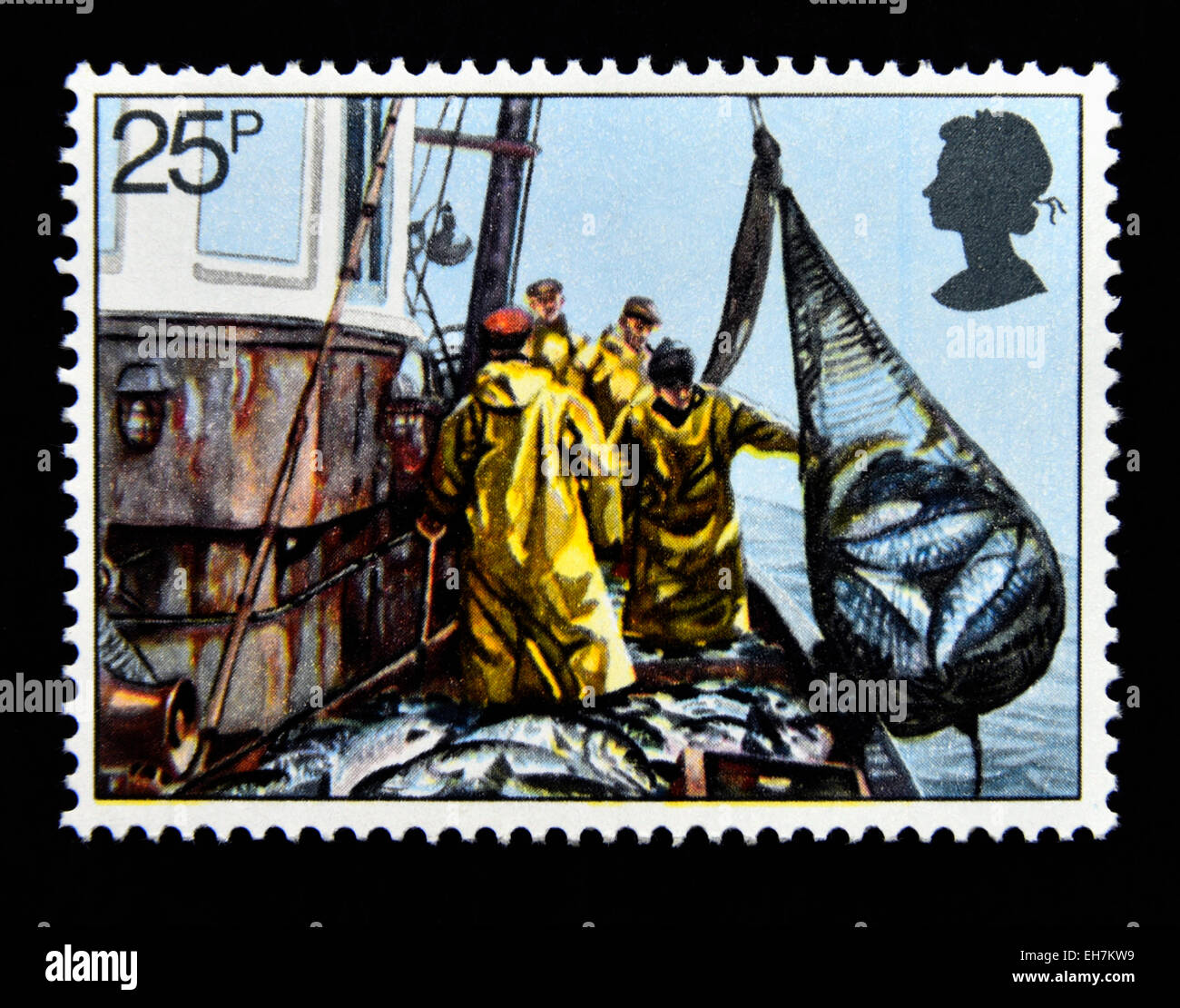 Francobollo. La Gran Bretagna. La regina Elisabetta II. 1981. Industria della pesca. Il sollevamento Seine Net. 25p. Foto Stock