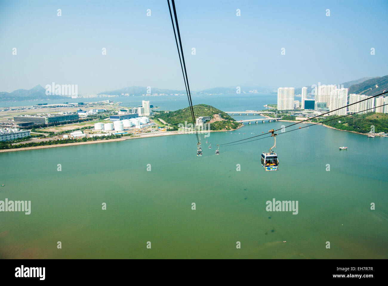 La Cabinovia Ngong Ping 360 per il Villaggio di Ngong Ping sull'Isola di Lantau, Hong Kong Foto Stock