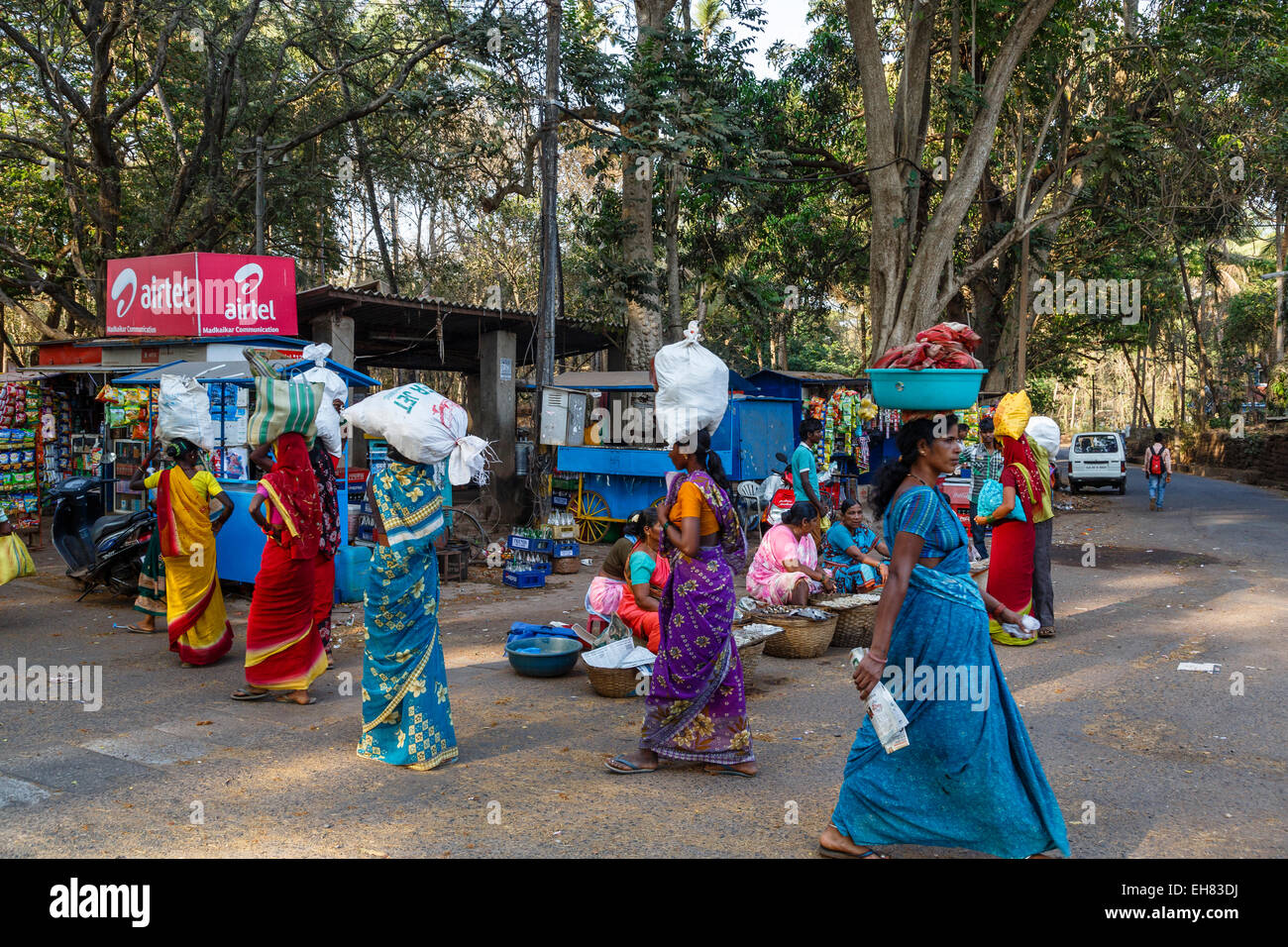 Scena di strada, Old Goa, India, Asia Foto Stock