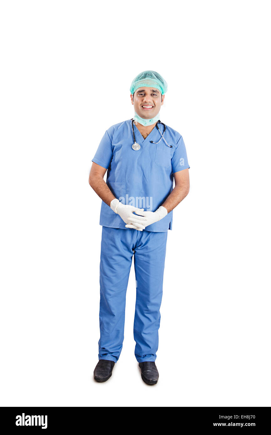 1 indian Adulto Uomo medico chirurgo in piedi Foto Stock