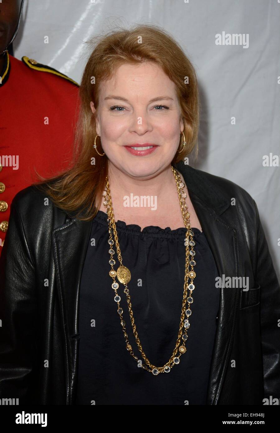 New York, NY, STATI UNITI D'AMERICA. 9 Mar, 2015. Catherine Curtin presso gli arrivi per la serie di ROYALS Premiere E!, il Top dello Standard, New York, NY, 9 marzo 2015. Credito: Derek Storm/Everett raccolta/Alamy Live News Foto Stock