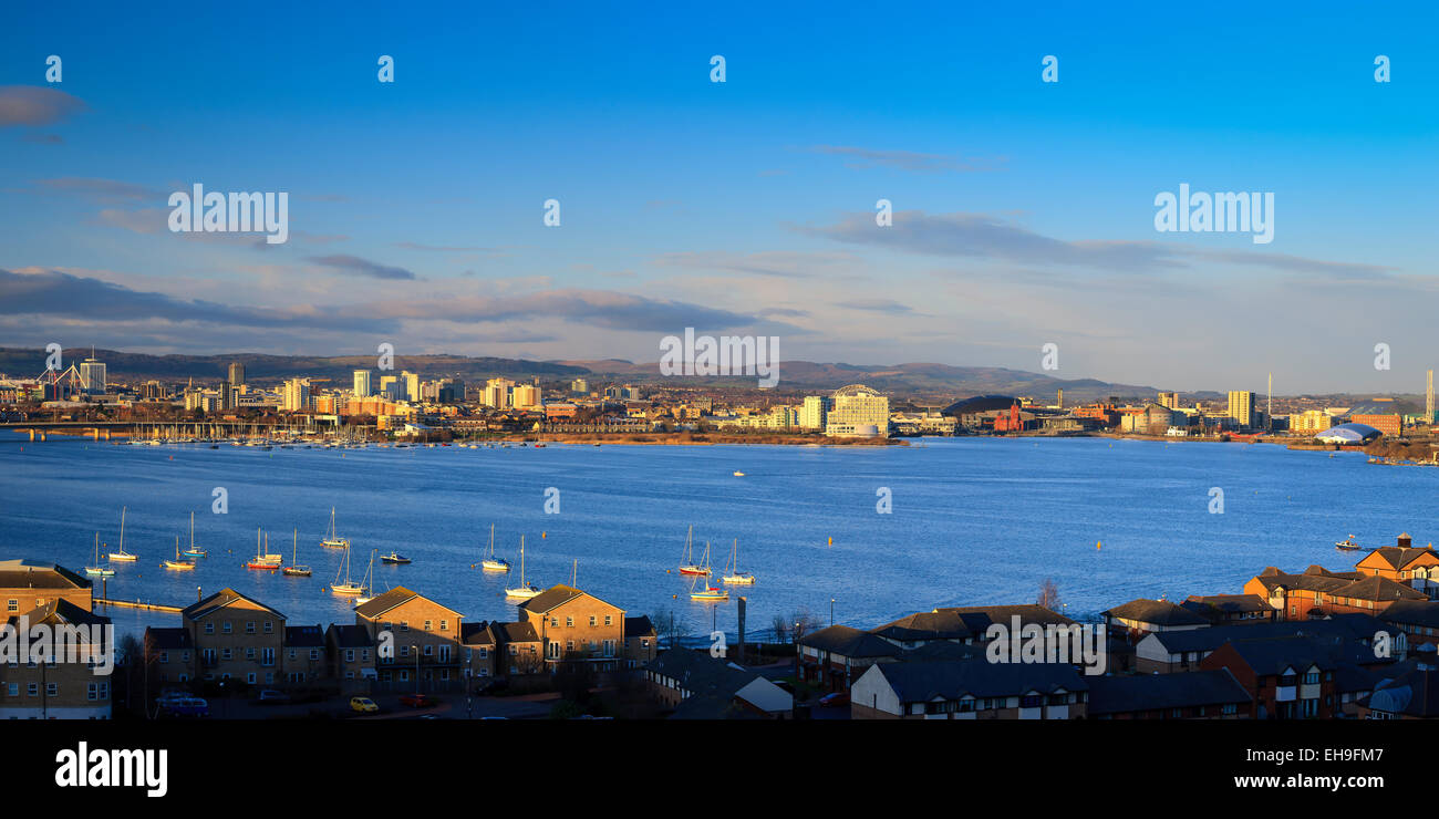 Vista sulla baia di Cardiff Cardiff Galles Wales Foto Stock