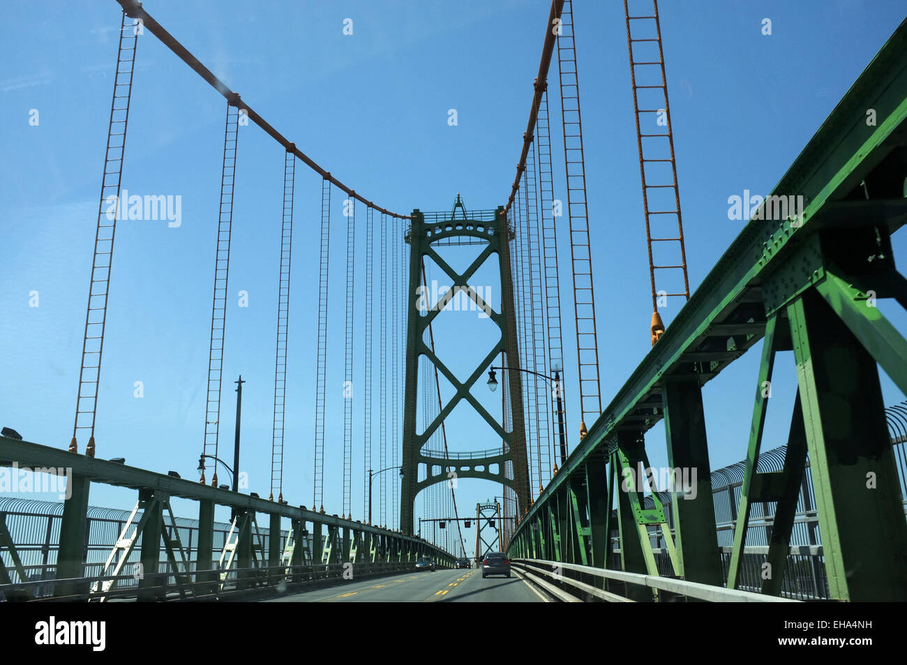 L'Angus L. Macdonald ponte in Halifax, N.S. Foto Stock