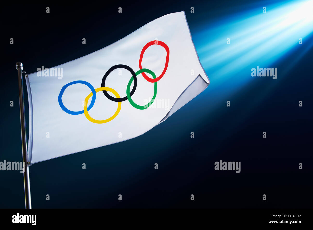 La bandiera olimpica Foto Stock