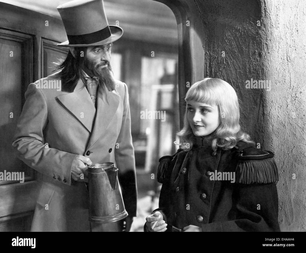 John Barrymore, Mariana Marsh, sul set del film "vengali', 1931 Foto Stock