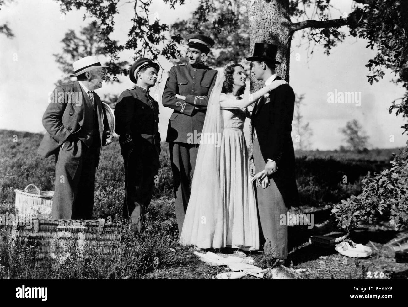 Scena di nozze, sul set del film francese 'viaggio sorpresa', 1947 Foto Stock