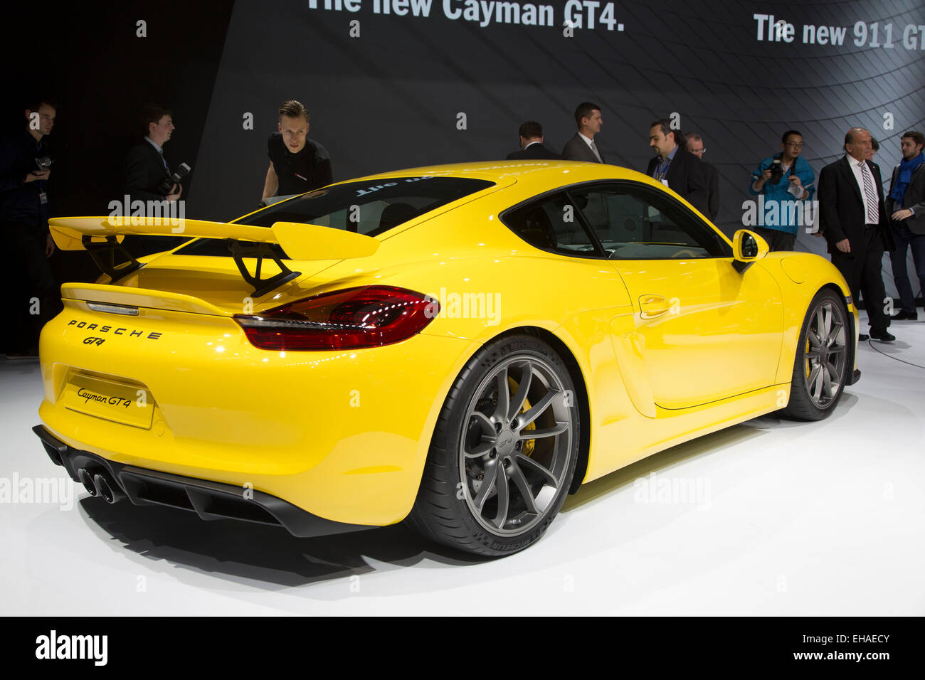 Porsche Cayman GT4 presso il Motor Show di Ginevra 2015 Foto stock - Alamy