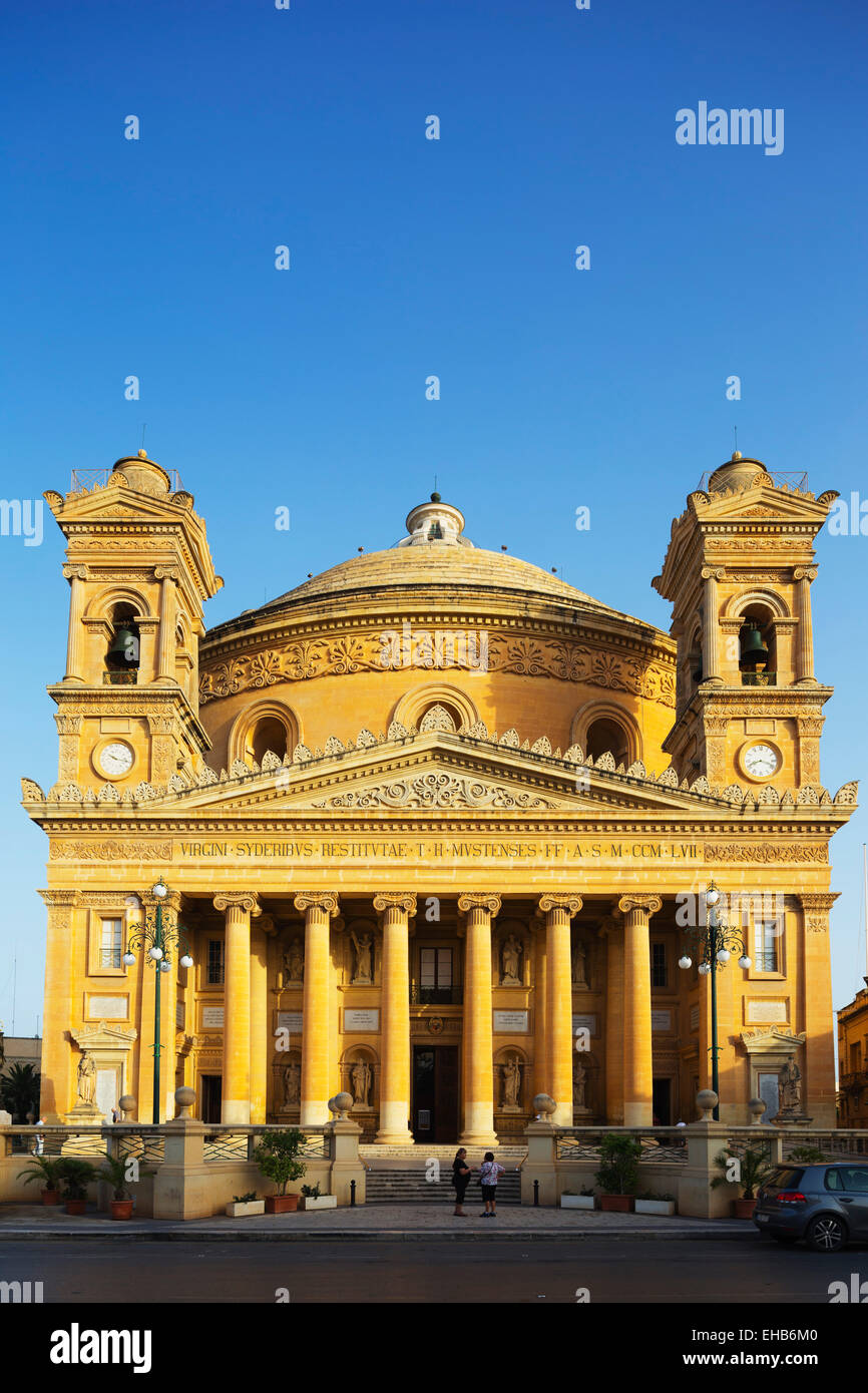 L' Europa mediterranea, Malta, Mosta, duomo di Mosta (rotonda) progettato da Giorgio Grognet de Vasse Foto Stock