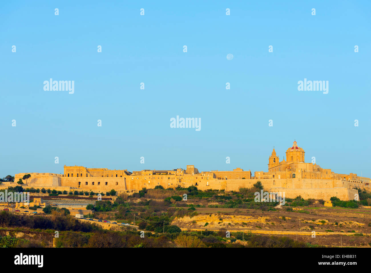 L' Europa mediterranea, Malta, Mdina, pietra città murata e la Cattedrale di St Paul Foto Stock