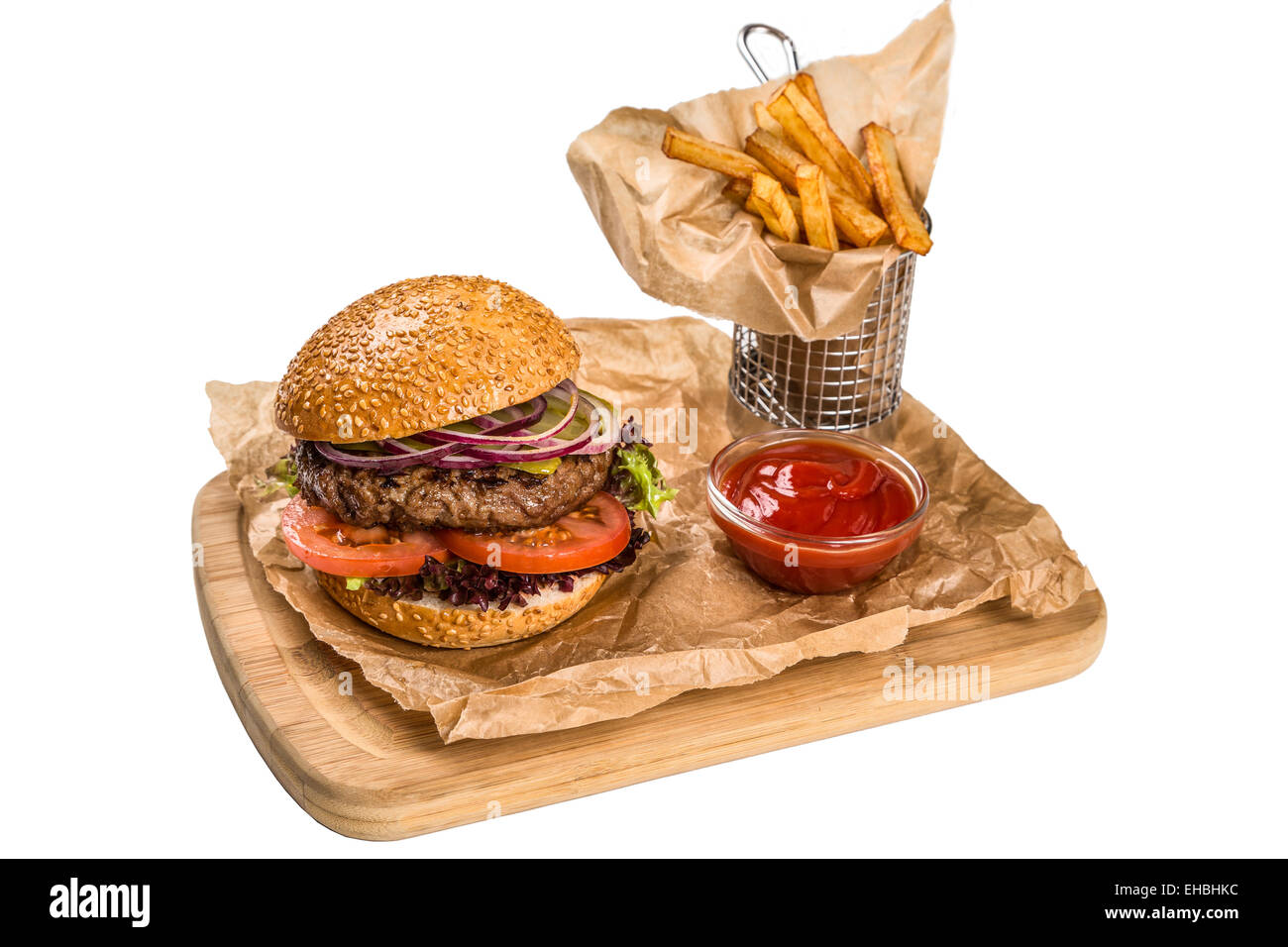 Ristorante piatto di servizio - burger con carne e patate frittura sul pannello di legno Foto Stock
