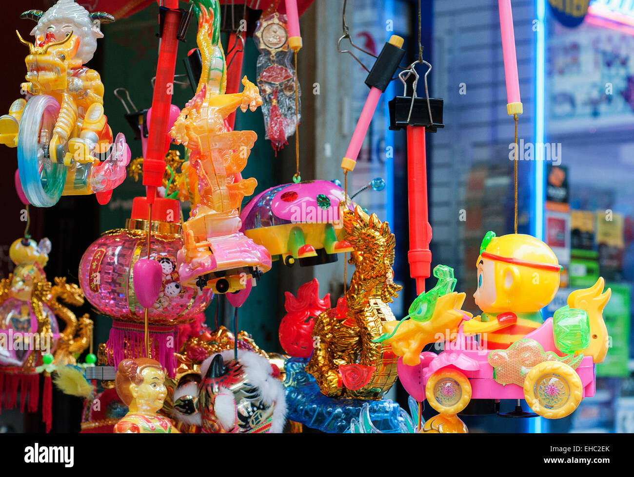 Giocattoli per vendita in Chinatown, New York City. Foto Stock