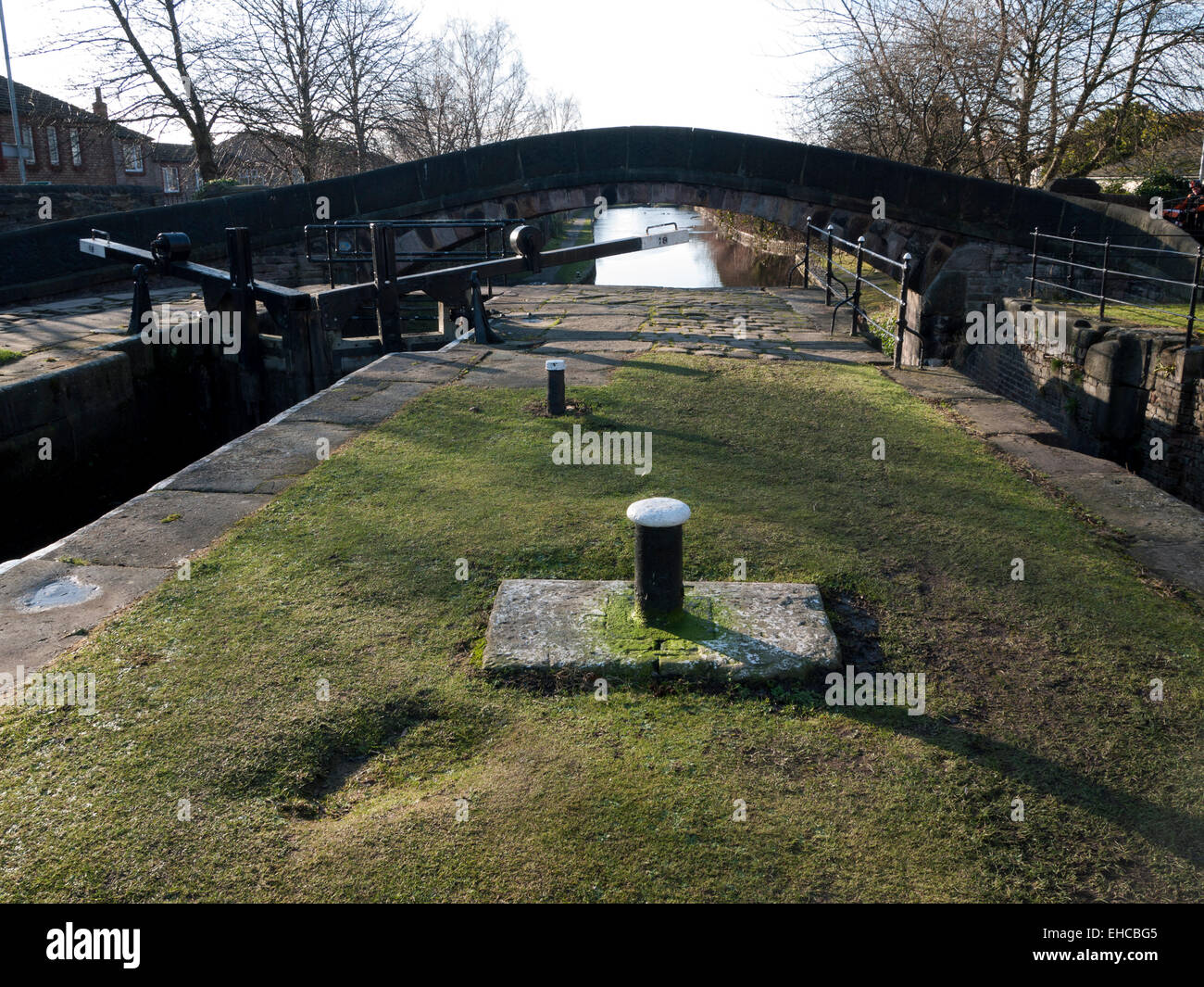 Fairfield si blocca sulla Ashton Canal, Droylsden, Tameside, Manchester, Inghilterra, Regno Unito Foto Stock