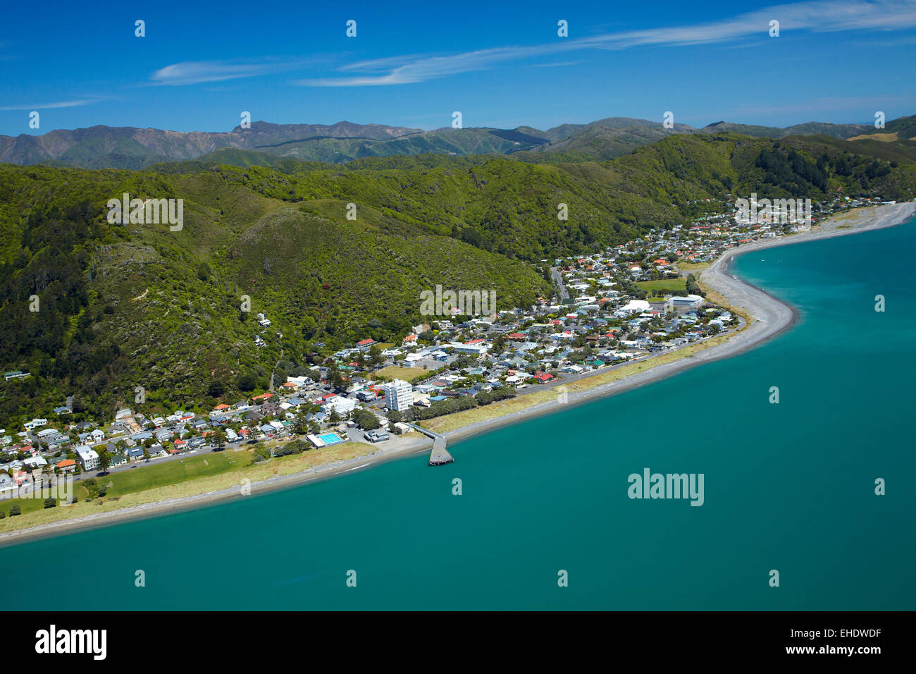 Eastbourne e porto di Wellington, Wellington, Isola del nord, Nuova Zelanda - aerial Foto Stock