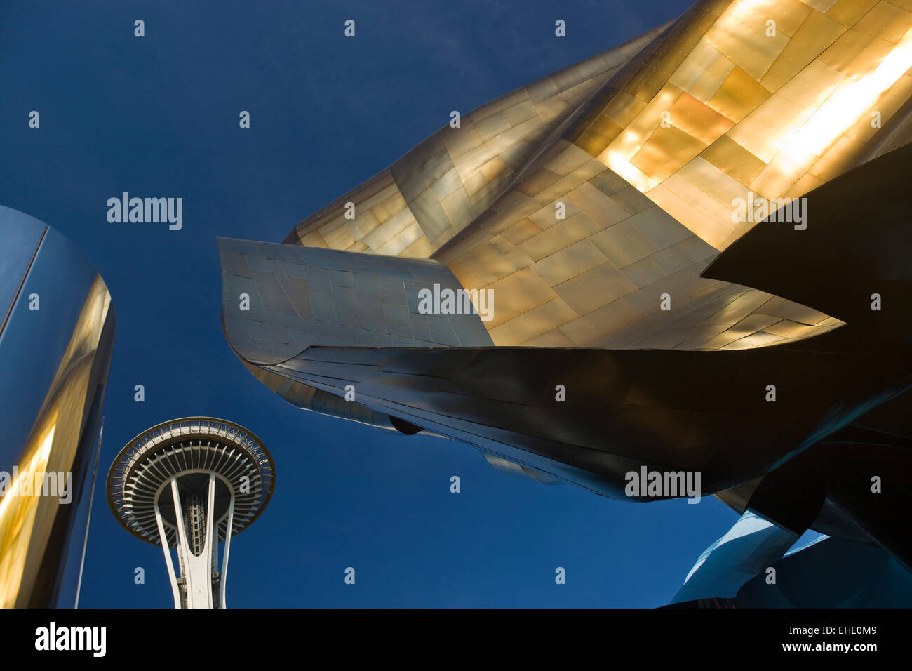 STORICO PROGETTO MUSICALE 2009 SPACE NEEDLE EXPERIENCE (© FRANK GEHRY 1995) SPACE NEEDLE TOWER (©JOHN GRAHAM & CO 1961) SEATTLE WASHINGTON STATI UNITI Foto Stock