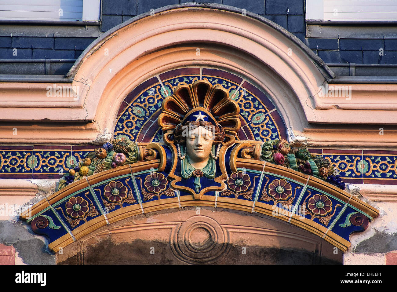 Dettaglio, facciata in art nouveau,, Piccardia, Francia Foto Stock