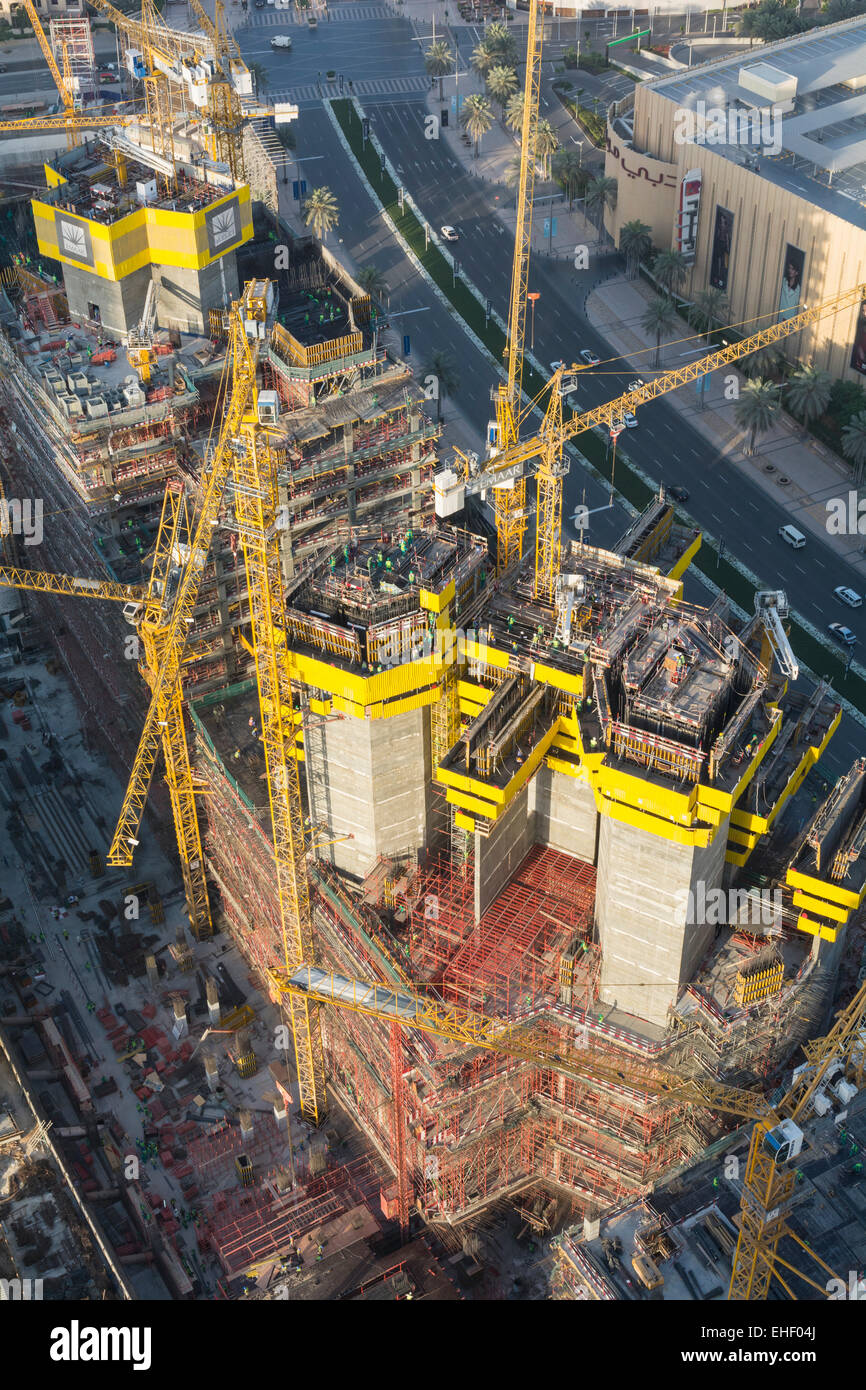 Sito in costruzione di alto grattacielo appartamento Tower a Dubai Emirati Arabi Uniti Foto Stock