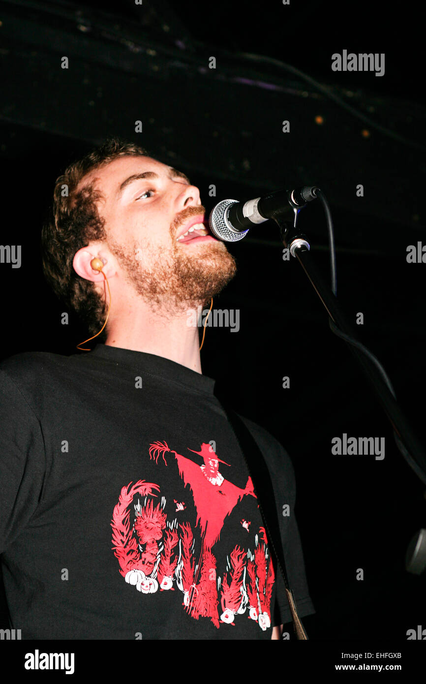 A sud dal vivo sul palco XFM presso la croce TDK Festival centrale di Londra. Foto Stock