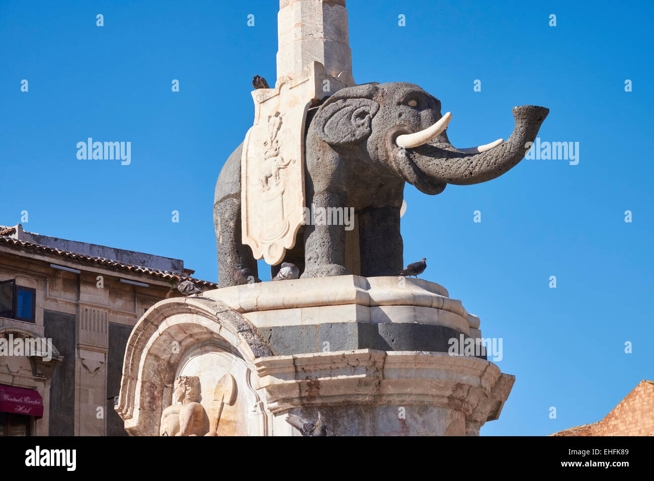 Statua di un elefante di lava , Piazza del Duomo, Catania, Sicilia, Italia. Foto Stock