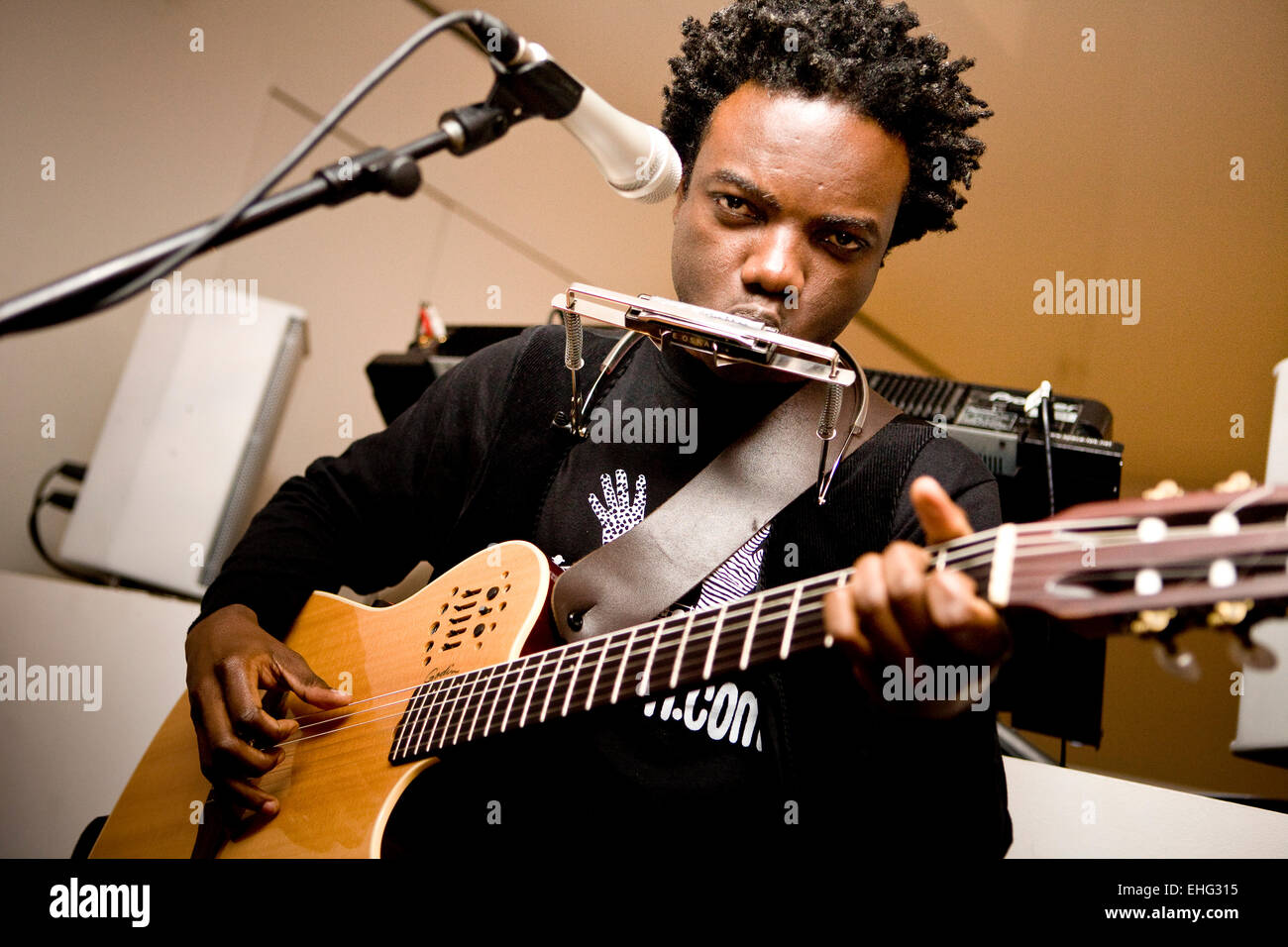 Muntu Valdo vivere allâ ICA di Londra il 29 novembre 2008. Foto Stock