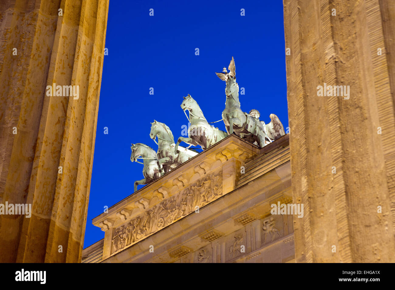 Vista diversa della berlinese Brandenburger Tor Foto Stock