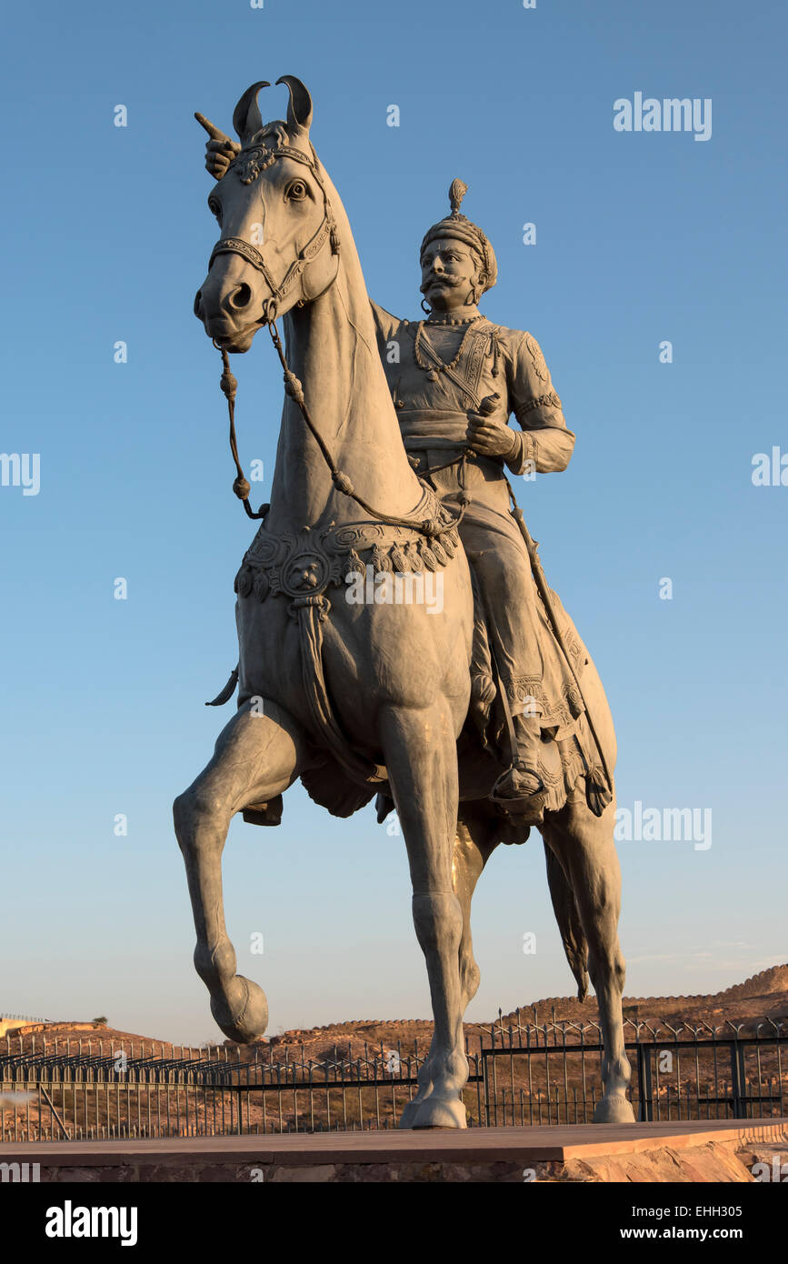 Statua equestre di Rao Jodha Ji, Jodhpur, Rajasthan, India Foto Stock