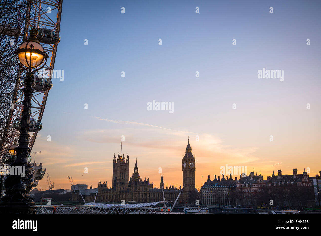 Il Big Ben e le case del Parlamento al crepuscolo, London, England, Regno Unito Foto Stock