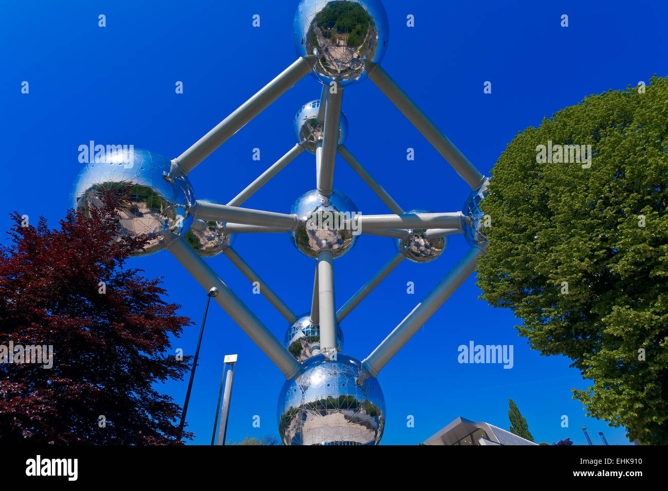 L'Atomium (1958) progettato da André Waterkeyn in Heysel Park, Bruxelles, Belgio Foto Stock
