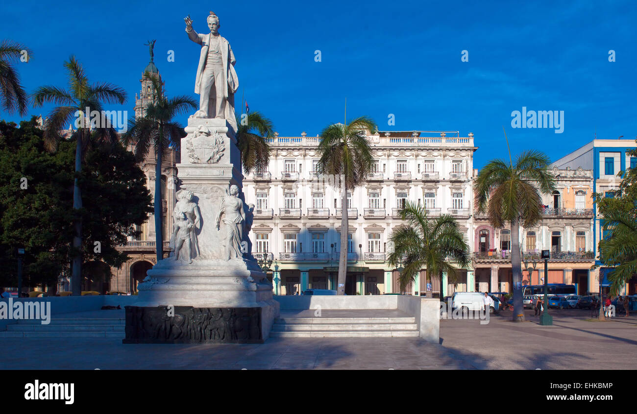 Un monumento di Jose Marti nel centro della città, l'Avana, Cuba Foto Stock